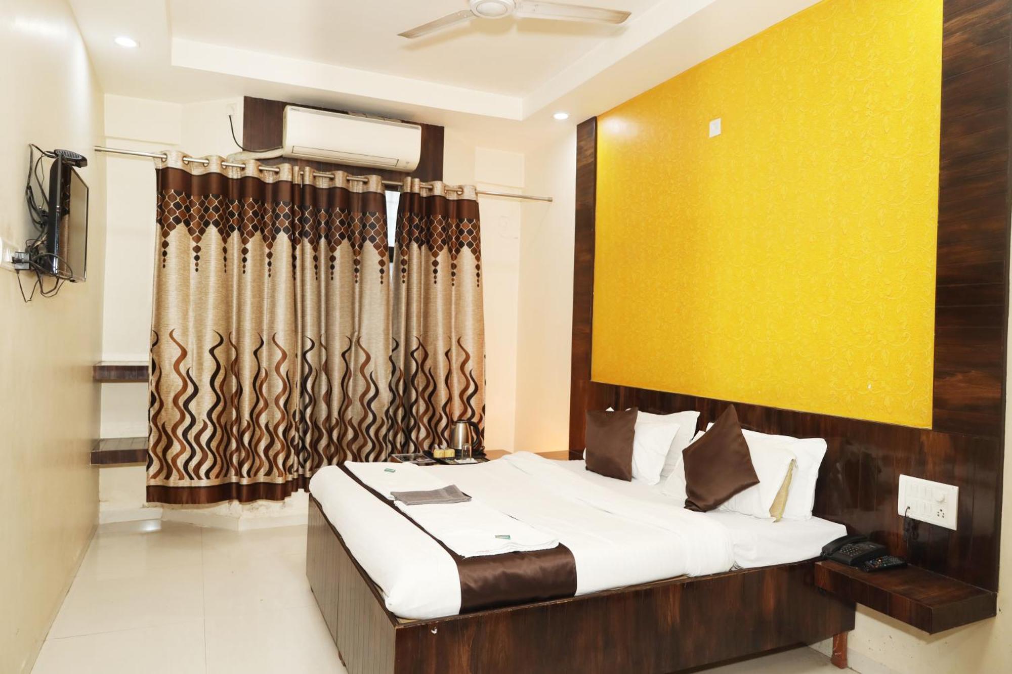 Hotel Sachidanand Shirdi Εξωτερικό φωτογραφία